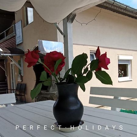 Apartmani Unski Biser Cazin Exterior foto